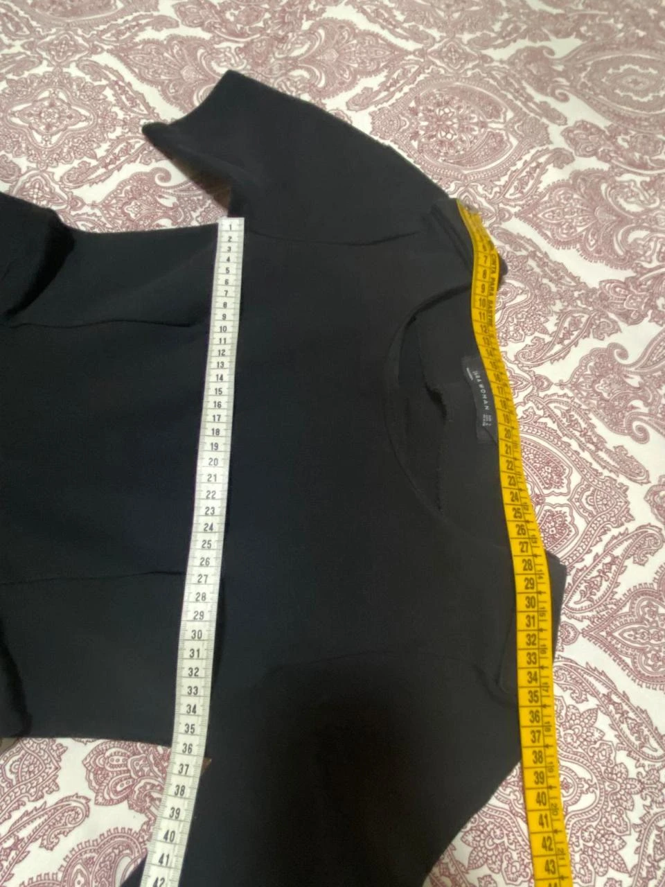 Vestido justo e saia rodada com pregas, tecido forte, preto. Zara. Tamanho P – photo 9